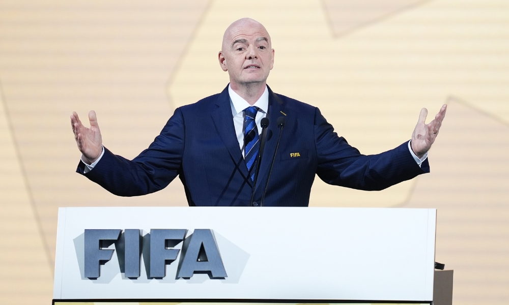 她承载着主 她承载着主